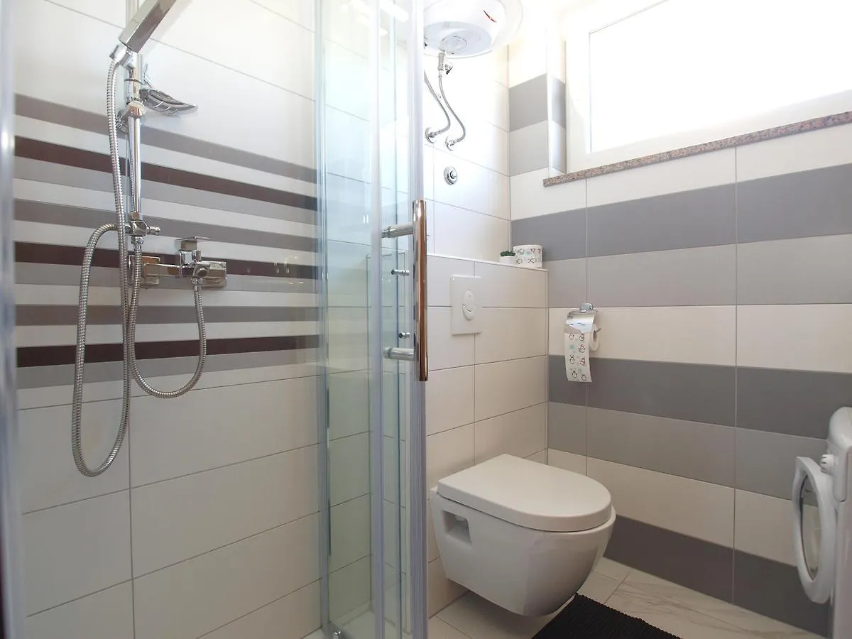 Apartment Durdica 1587 파자나