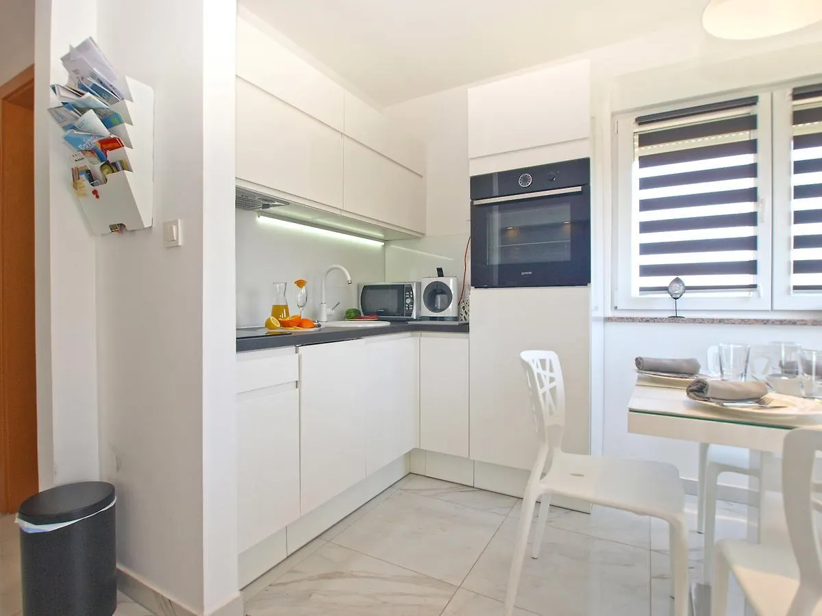 Apartment Durdica 1587 Fazana